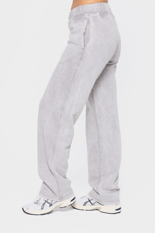 Mono B Elastic Waist Fleece Pants with Pockets in Light Gray