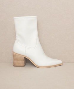 Oasis Society Vienna Ankle Booties