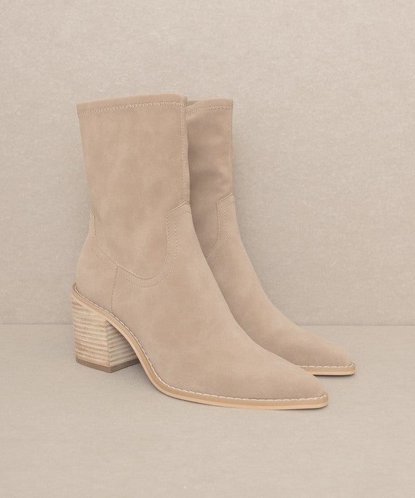 Oasis Society Vienna Ankle Booties