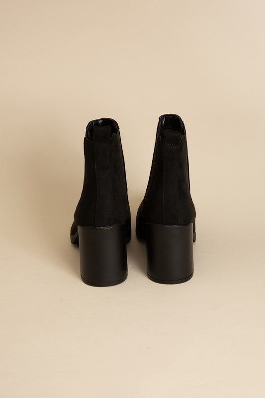 Soda Arbor Boots