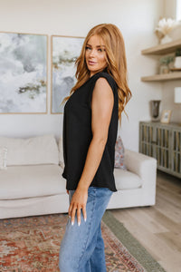 Elevate Everyday Blouse in Black