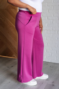 Resort Travel Wide Leg Crop Pant in Magenta