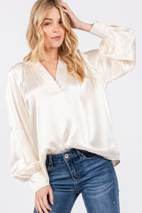 Sage & Fig Satin Blouse in Ivory