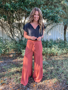 TIERED WIDE LEG PANTS